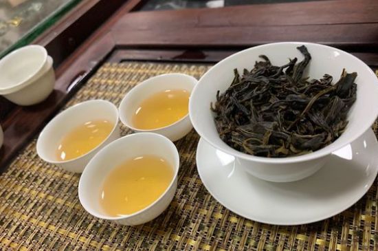 哪些茶適合泡功夫茶，功夫茶應(yīng)該配什么茶葉