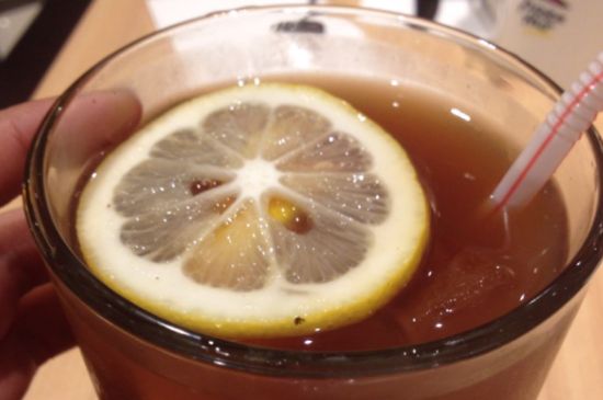 紅茶檸檬水的正確泡法，自制檸檬紅茶的做法竅門