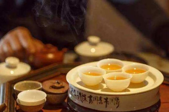 茶的三個禮儀，茶的禮儀小知識
