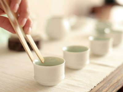 鐵觀音的泡法，水溫100°C最佳第一泡不能喝