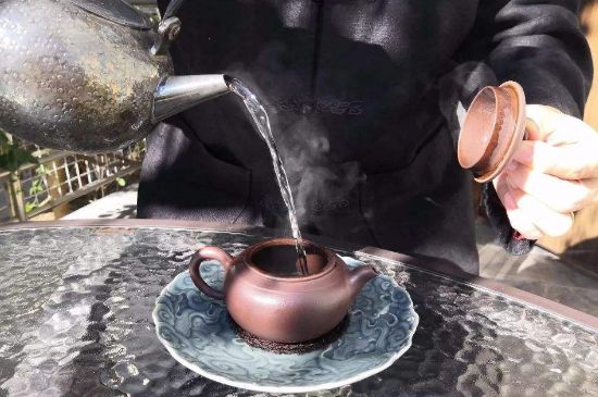 各類(lèi)茶的注水方式，不同的茶泡茶時(shí)怎么注水