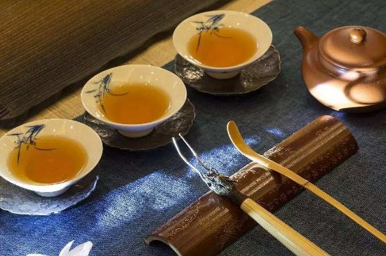 哪些茶適合泡功夫茶，功夫茶應(yīng)該配什么茶葉