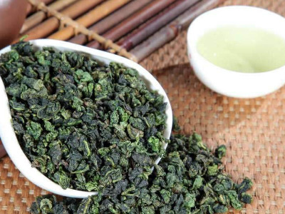 鐵觀音的泡法，水溫100°C最佳第一泡不能喝