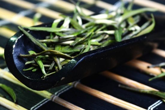 老茶和新茶哪個(gè)好，老茶好喝還是新茶好喝