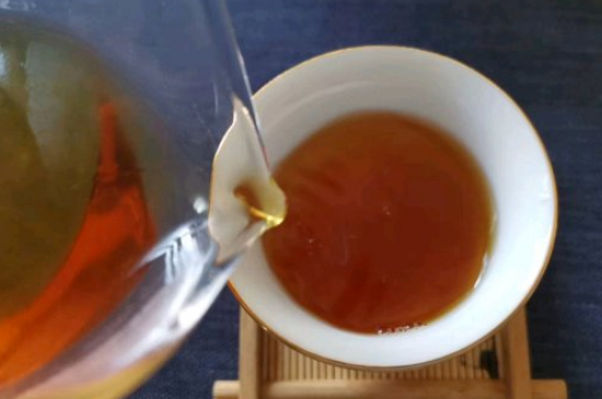 普洱茶十大學(xué)費(fèi)茶排名，吉普H是學(xué)費(fèi)茶？