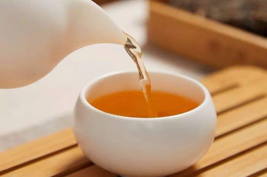 泡好的茶水放冰箱能保存多久，泡好的茶冷藏放多久？