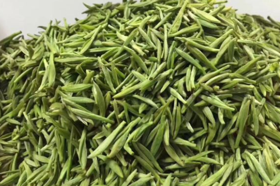 真假碧螺春泡水后區(qū)別，蘇州洞庭碧螺春怎樣鑒別好壞？