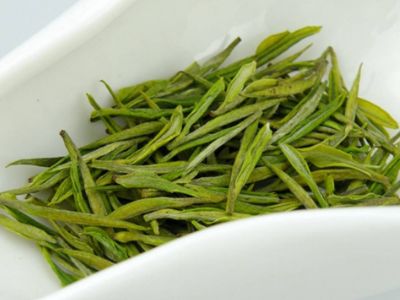 白茶顏色變黃還能喝嗎，發(fā)黃的白茶好不好？