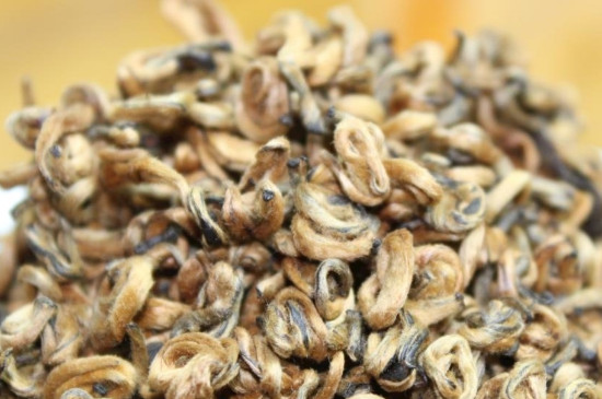 茶葉可以放冰箱嗎，茶需要放冰箱保存嗎