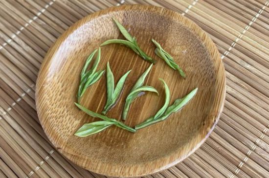 安吉白茶夏天怎么保存，安吉白茶能冷凍儲(chǔ)存嗎？