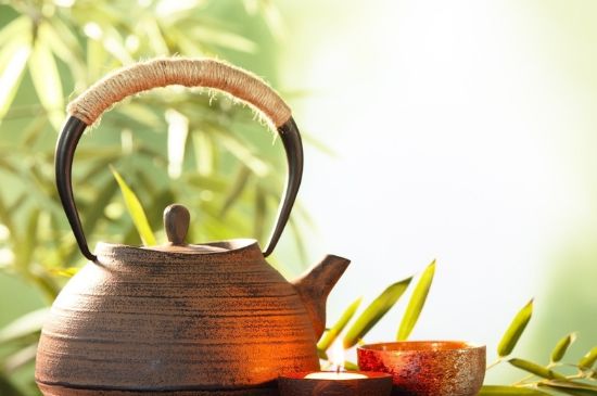 <a href=http://m.sdkjzx.com/chaju/jinshu/ target=_blank class=infotextkey>日本鐵壺</a>怎么開(kāi)壺，新鐵壺開(kāi)壺方法