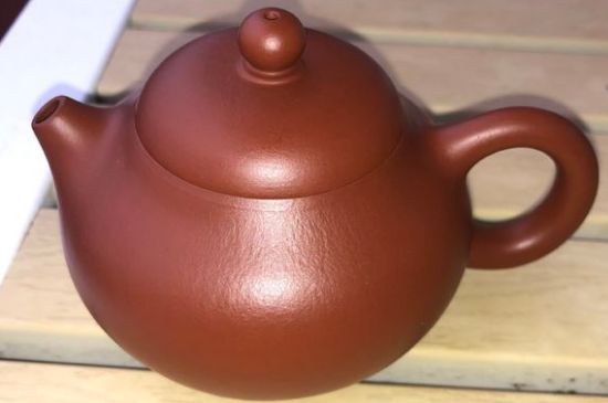 手工紫砂壺和模具壺有什么區(qū)別，快速鑒別手工壺模具壺