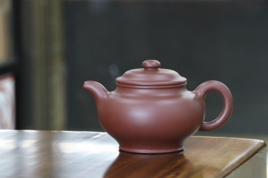 剛買的紫砂壺要怎么開壺養(yǎng)壺，<a href=http://m.sdkjzx.com/chaju/zisha/ target=_blank class=infotextkey>紫砂壺開壺</a>與養(yǎng)壺的方式方法