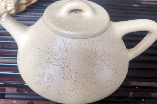 新買的紫砂壺為什么會(huì)裂，真的紫砂壺是不是很容易開裂？