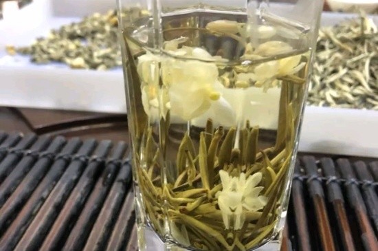 茉莉花花茶能煮嗎，喝茉莉花茶適合煮好還是泡好？