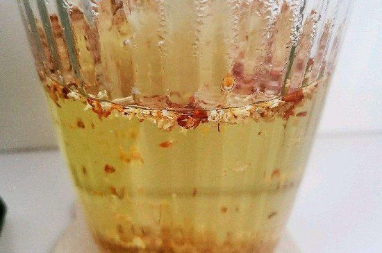 濕氣重可以喝桂花茶嗎，有濕氣的人能喝桂花茶嗎？