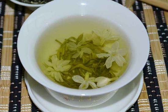 碧潭飄雪是什么檔次的茶，碧潭飄雪屬于什么檔次？