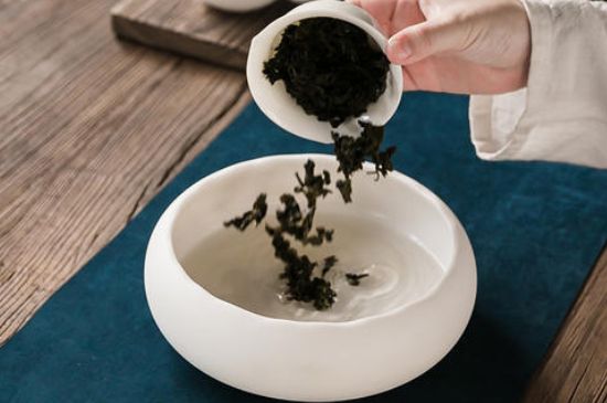 茶洗與茶盂區(qū)別圖片，怎樣使用茶盂和茶洗