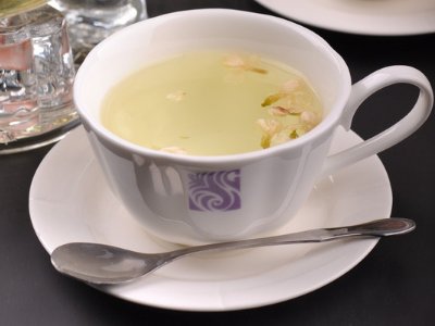 茉利花茶有什么功效作用，不適合什么人喝？