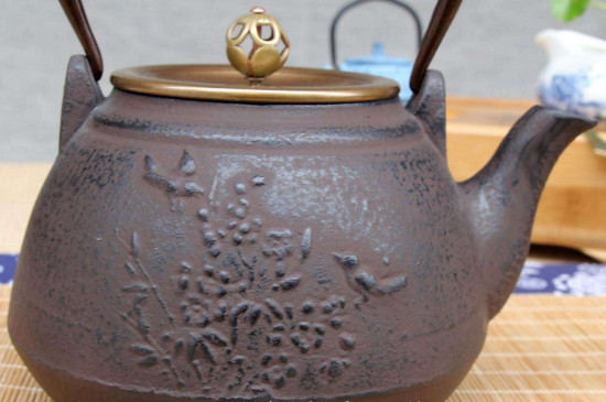 不要使用日本鐵壺燒水，日本鐵壺騙局