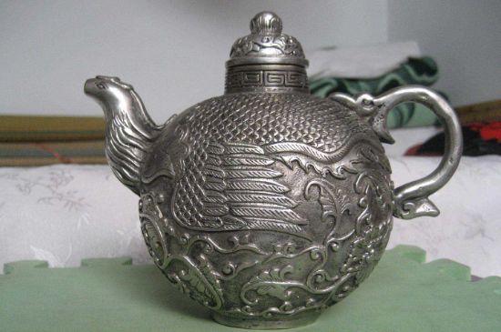 銀壺泡茶后為什么會(huì)變黑，銀壺內(nèi)膽發(fā)黑怎么辦