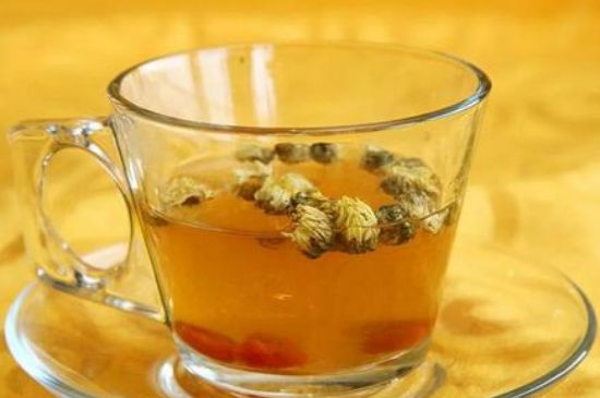 菊花茶的最佳搭配有哪幾樣，菊花茶和什么搭配喝效果好？