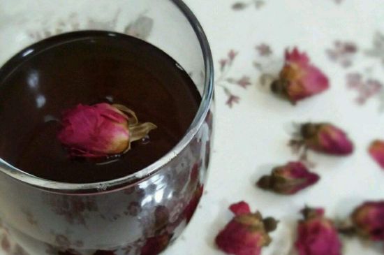 玫瑰花茶和什么搭配好，玫瑰花茶的搭配大全！