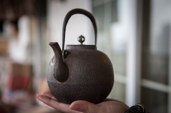 不要使用日本鐵壺燒水，日本鐵壺騙局