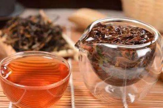 綠茶加重濕氣？濕氣體質寒的人能喝綠茶嗎