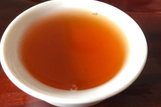 正山小種喝起來苦澀有點(diǎn)酸對嗎，正山小種發(fā)酸有害嗎