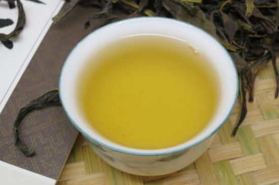烏崠鴨屎香屬于哪類(lèi)茶，鳳凰鴨屎香是紅茶還是綠茶？