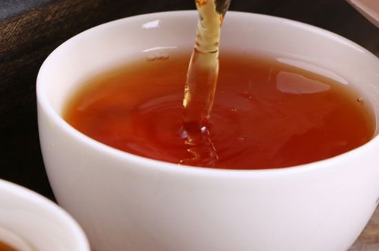 正山小種對胃好嗎，正山小種養(yǎng)胃還是傷胃