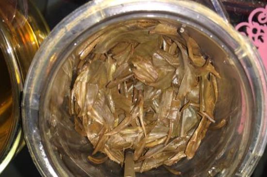 金駿眉有幾個(gè)品種分哪幾個(gè)級(jí)別？按茶樹劃分5個(gè)等級(jí)！