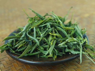 毛峰和毛尖哪個(gè)好一點(diǎn)，毛尖茶好還是毛峰茶好？
