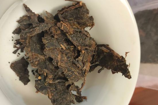 一天什么時候喝黑茶最好，喝黑茶一天最佳時間和季節(jié)