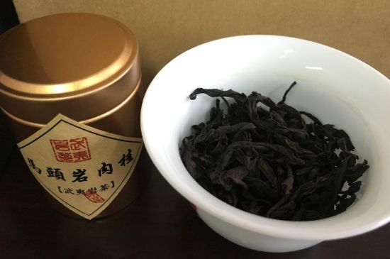 拼配的馬頭巖肉桂，還配叫馬肉嗎？請叫它“馬頭巖大紅袍”