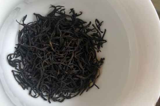 正山小種第一泡要倒掉嗎，正山小種能沖幾泡