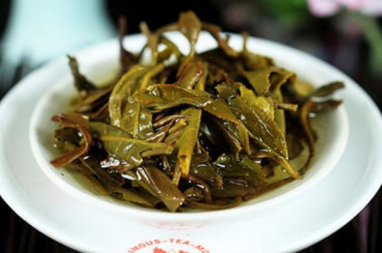 茯磚茶與普洱茶哪個(gè)好，茯茶和普洱茶口味區(qū)別