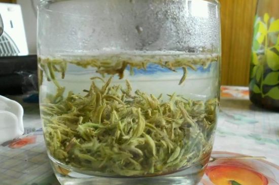 碧螺春為什么泡水渾濁，碧螺春茶葉泡水感覺很臟是混濁的