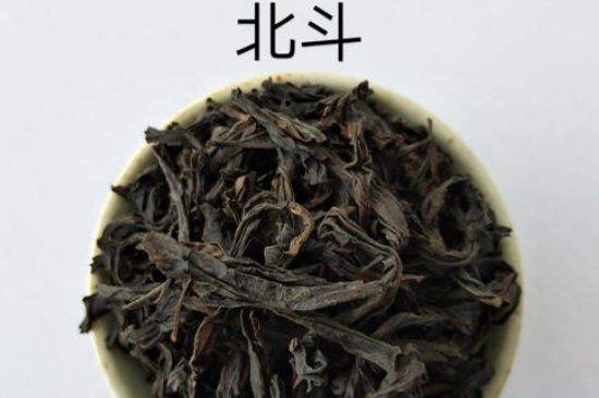 大紅袍四大品種有哪些，大紅袍的種類和著名品種特點(diǎn)介紹