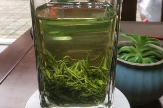 綠茶放了三年還能喝嗎，綠茶放久了喝了會怎樣