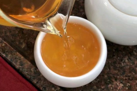 女人晚上喝紅茶好嗎，女人紅茶啥時候喝最好？