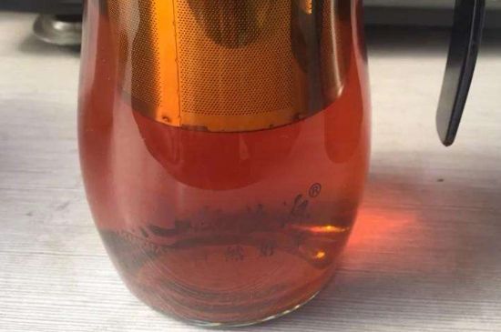 茯磚茶與普洱茶哪個(gè)好，茯茶和普洱茶口味區(qū)別