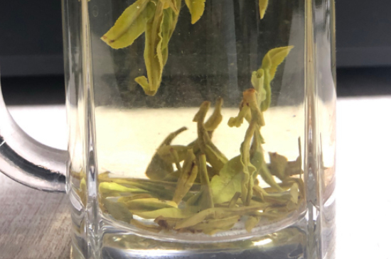 西湖龍井茶頭采和二采區(qū)別，明前龍井一采和二采什么味道？