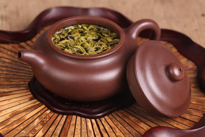 紫砂壺如何開壺，正確的<a href=http://m.sdkjzx.com/chaju/zisha/ target=_blank class=infotextkey>紫砂壺開壺</a>方法