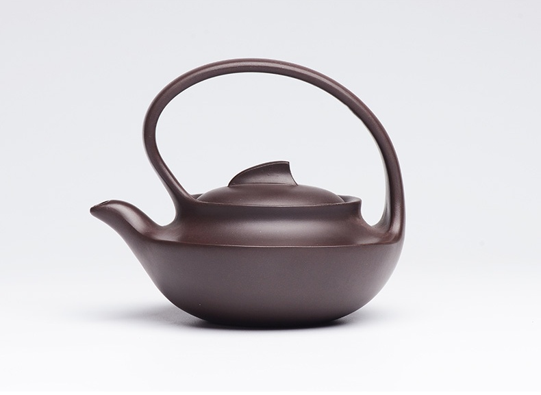 提梁精美紫砂壺，創(chuàng)意手工紫砂壺
