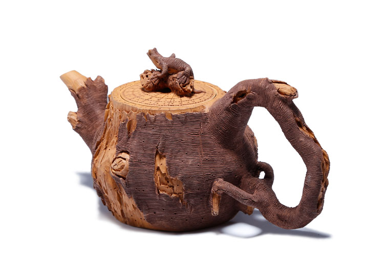 仿木外皮紫砂壺，創(chuàng)意木樁手工雕刻紫砂壺